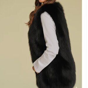 New Black Faux Fur Cozy Blush Luxury Vest Soft
